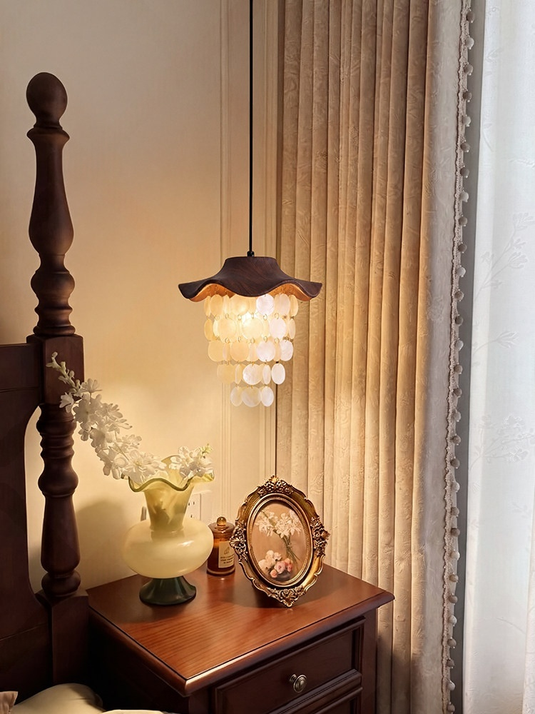 Shell Wind Chime Pendant Light