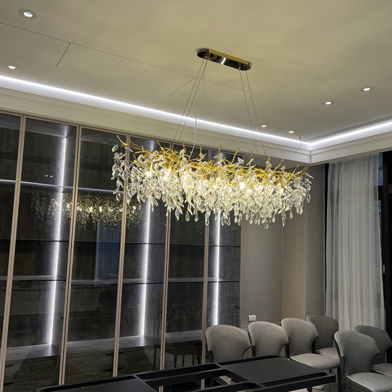 Dining room pendant lights and living room crystal chandeliers