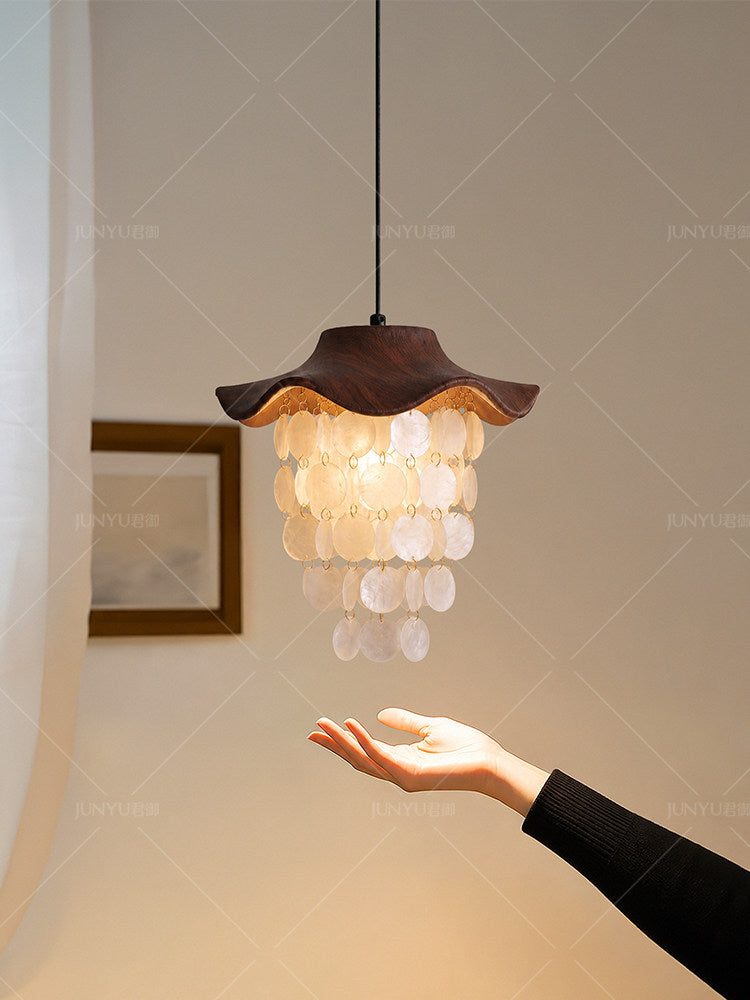 Shell Wind Chime Pendant Light
