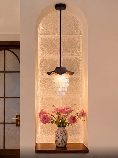 Shell Wind Chime Pendant Light